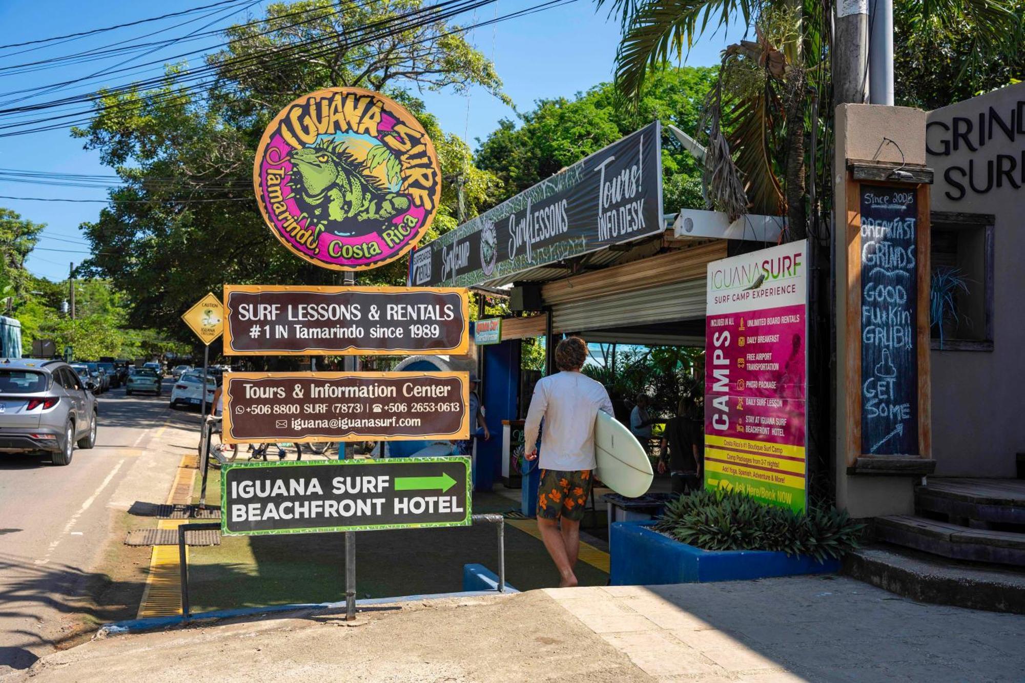Hotel Iguana Surf Camp à Tamarindo Extérieur photo